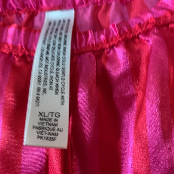 In Bloom pajama set - Picture 8 of 8